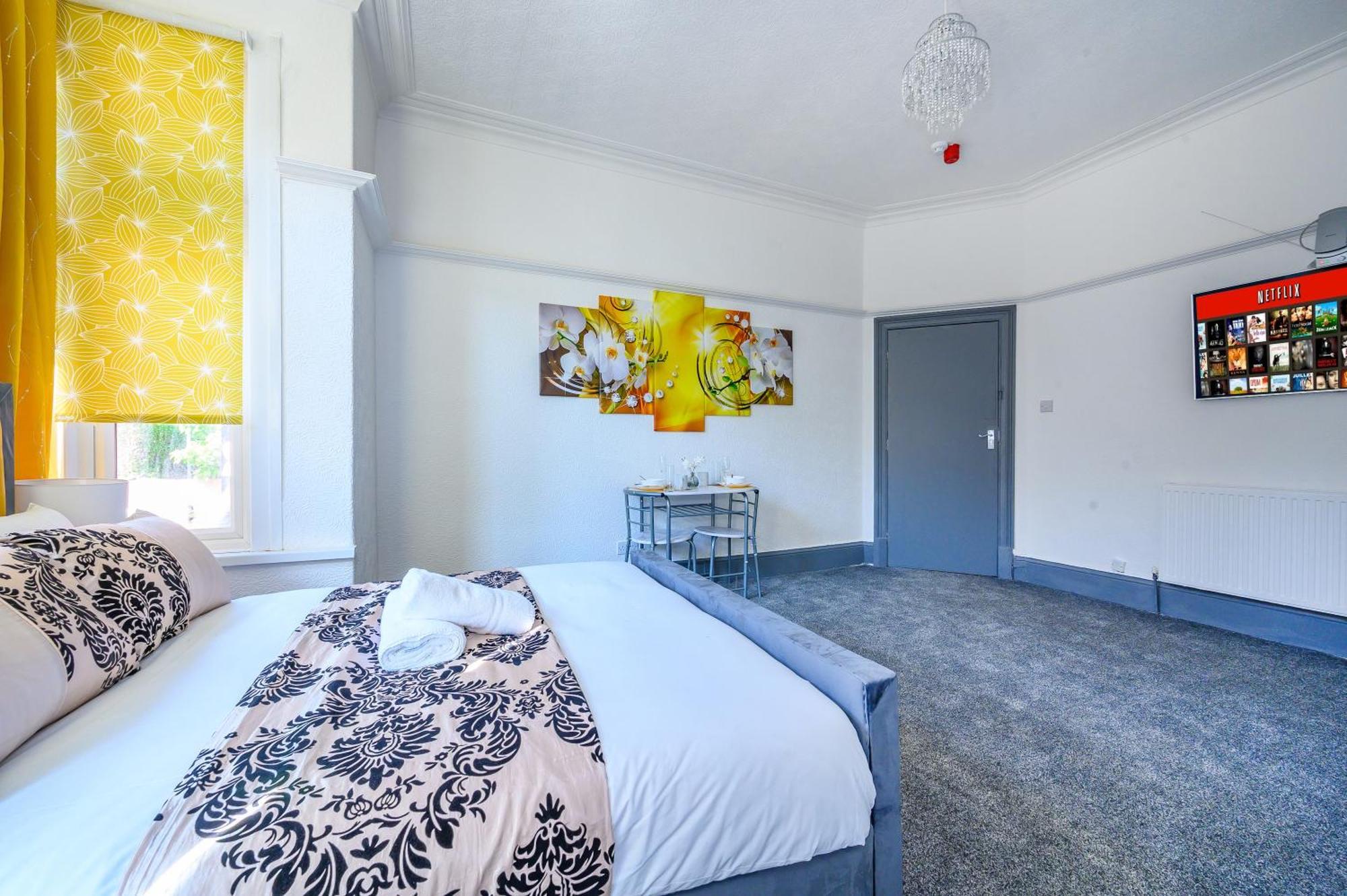 -Rf7H- For Your Relaxed & Cosy Free Parking Leeds  Exteriér fotografie