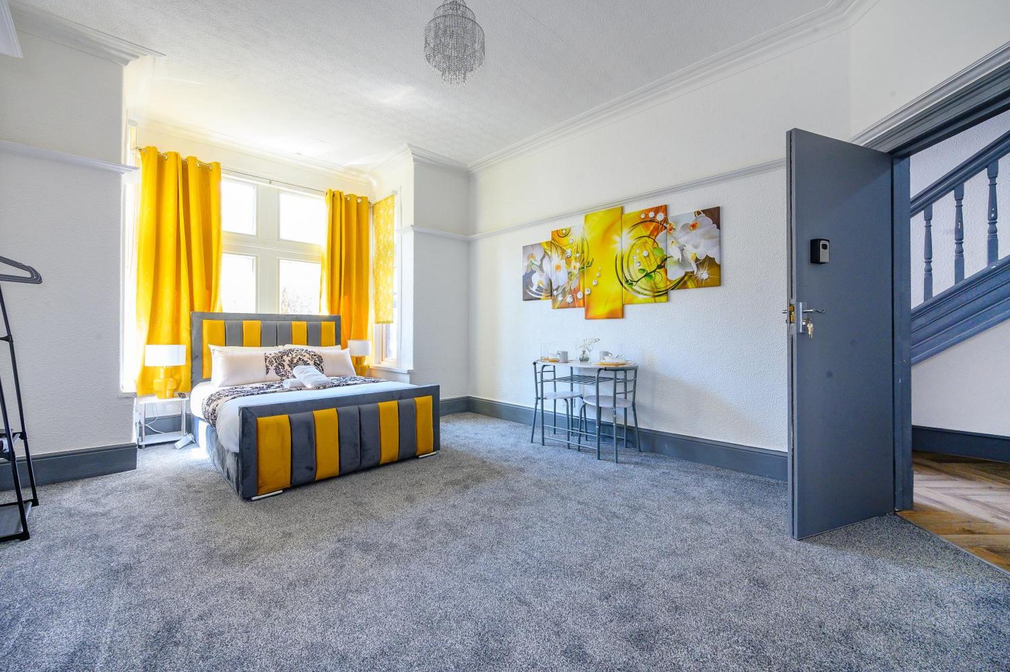 -Rf7H- For Your Relaxed & Cosy Free Parking Leeds  Exteriér fotografie